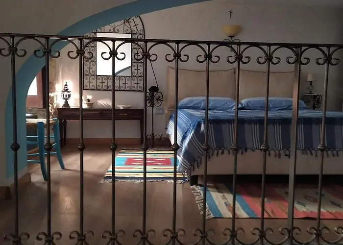 Castle Hill Loft - Heart Of Cagliari Old Town * 칼리아리