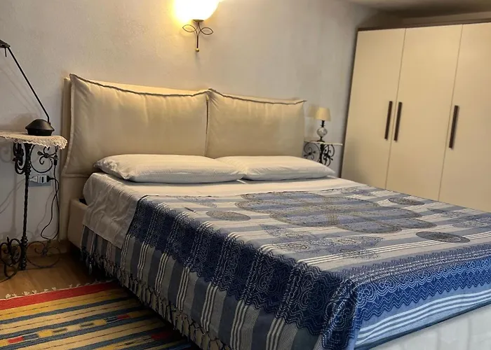 Castle Hill Loft - Heart Of Cagliari Old Town 칼리아리