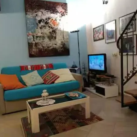 Castle Hill Loft - Heart Of Old Town