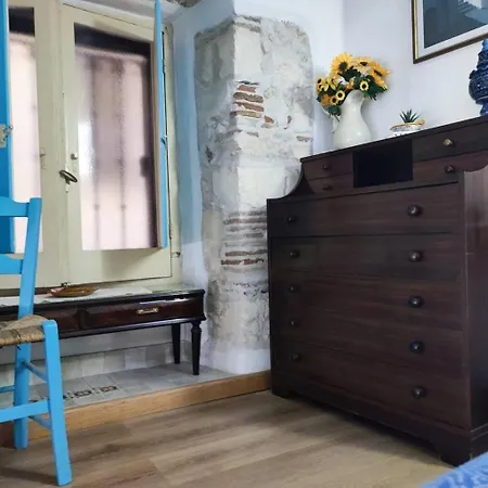 Castle Hill Loft - Heart Of Old Town Cagliari