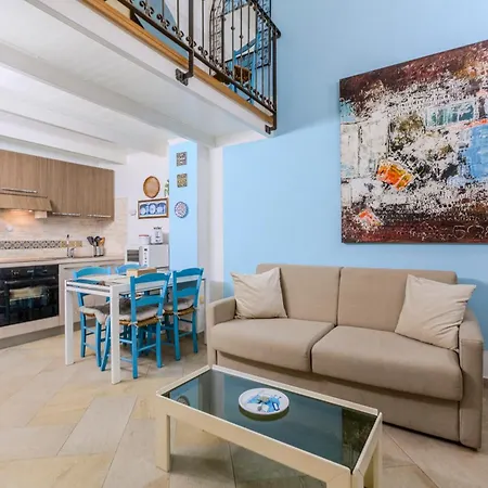 Διαμέρισμα Castle Hill Loft - Heart Of Old Town