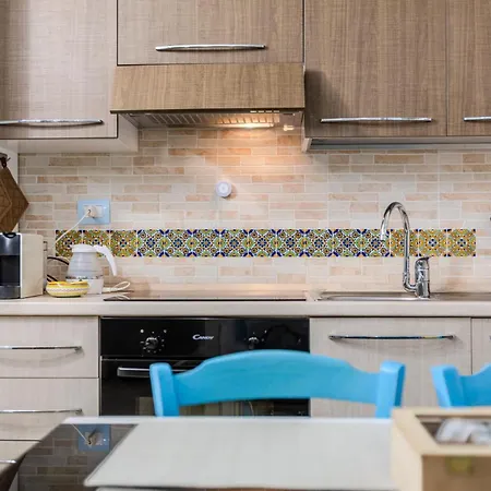 Castle Hill Loft - Heart Of Old Town Apartment *