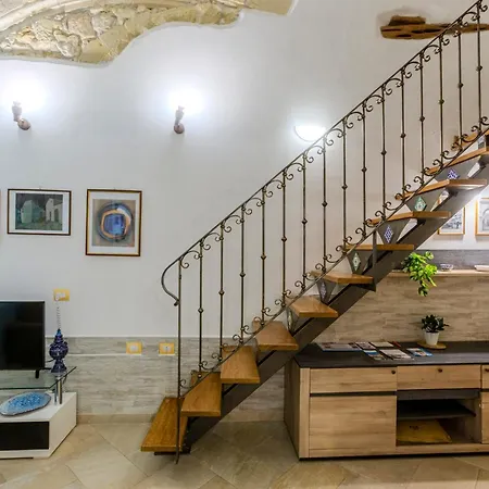 Castle Hill Loft - Heart Of Old Town * Cagliari