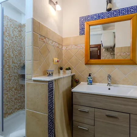 Διαμέρισμα Castle Hill Loft - Heart Of Old Town
