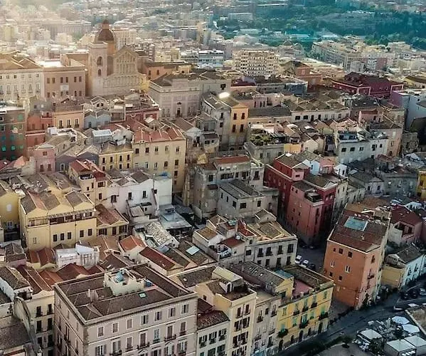 Apartamento Castle Hill Loft - Heart Of Cagliari Old Town *